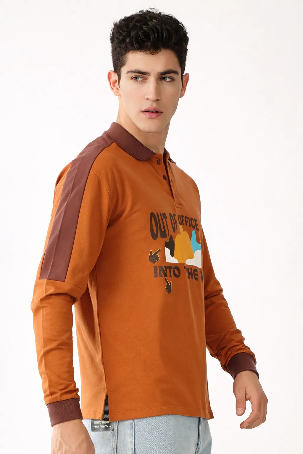Wild Escape Collar Full Sleeve Adventure Tee