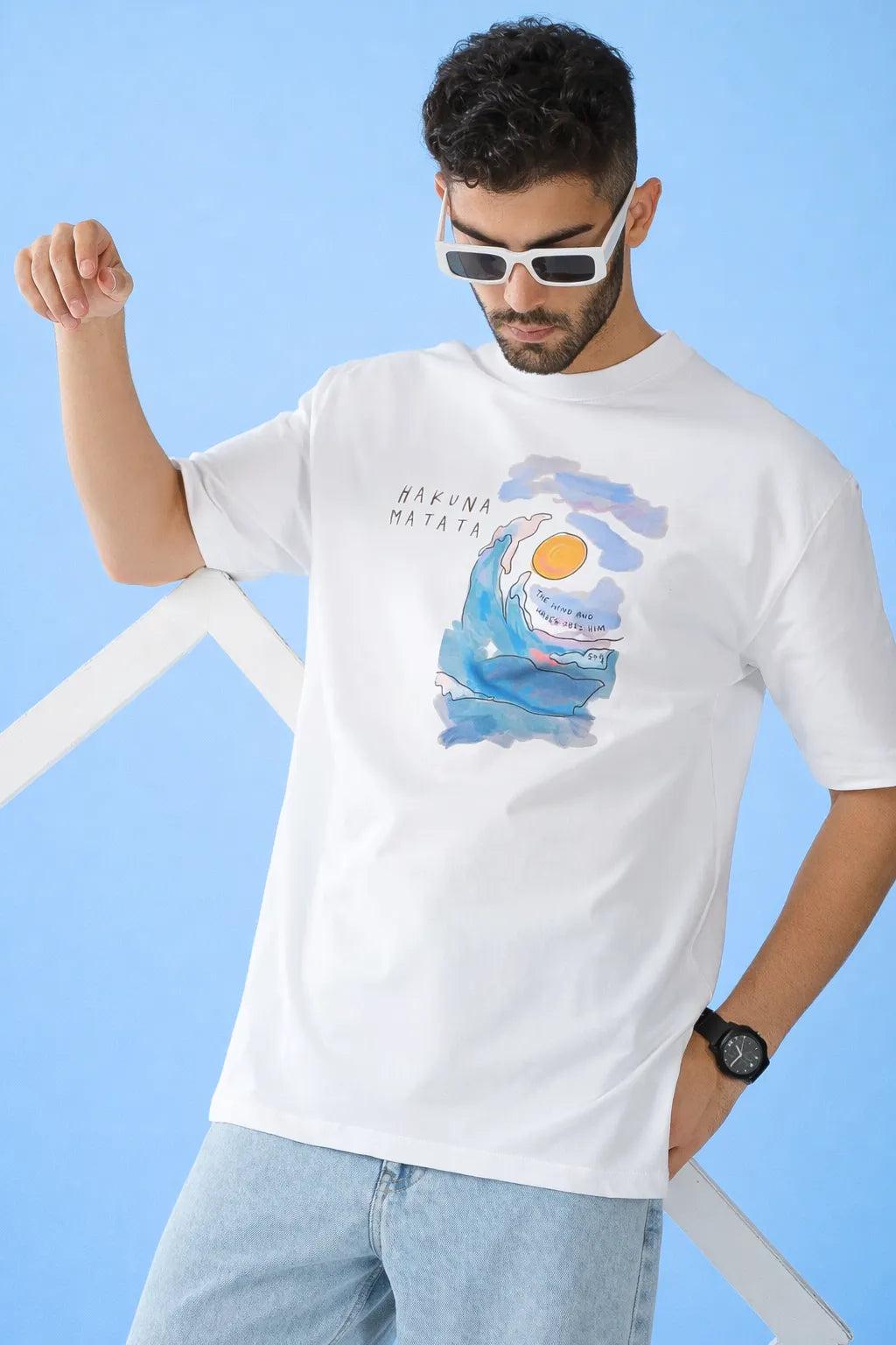 Sunlit Hakuna Seas Oversized White Tee